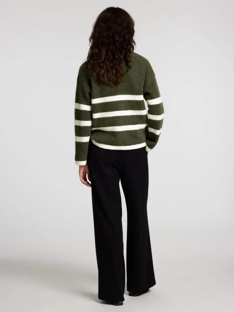 kort_lynls_pullover_4-2.webp Strik>SELECTED KORT LYNLÅS PULLOVER Green