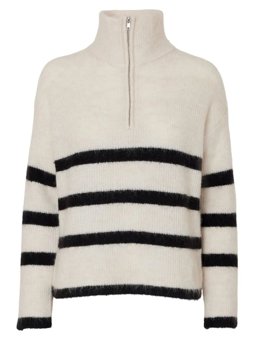 kort_lynls_pullover_5-5.webp Strik>SELECTED KORT LYNLÅS PULLOVER Beige