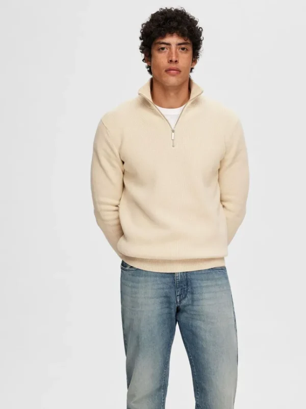 Strik>SELECTED KORT LYNLÅS STRIKTRØJE Beige