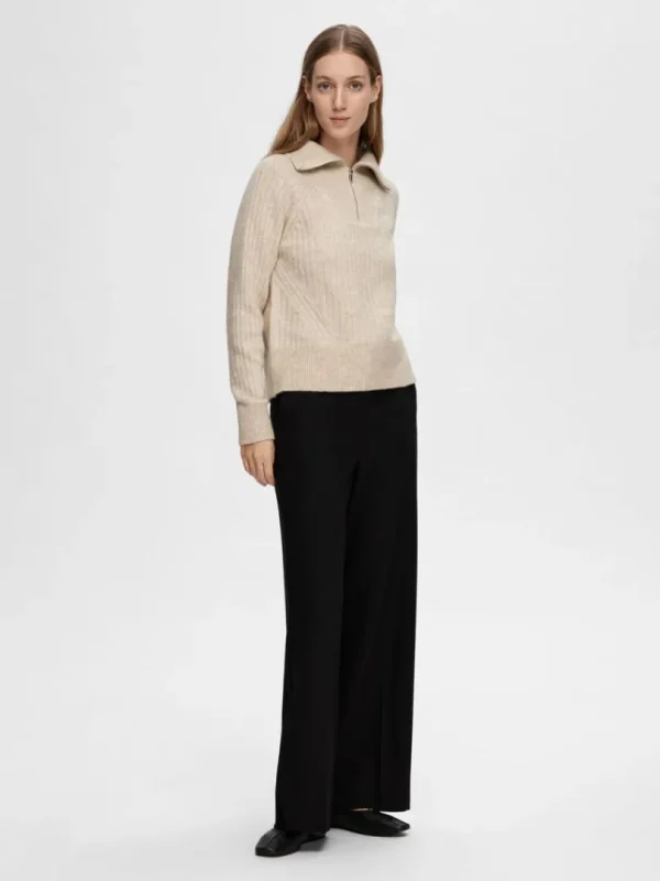 Strik>SELECTED KORT LYNLÅS STRIKTRØJE Beige
