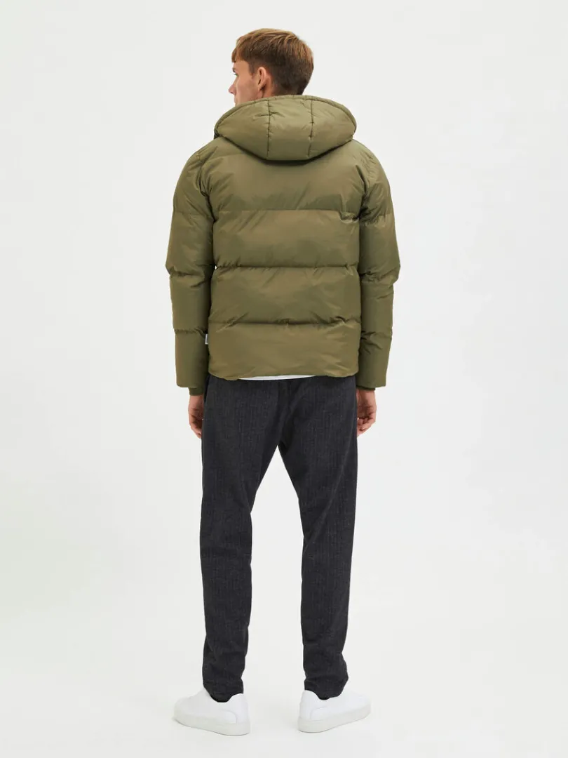 kort_pufferjakke_1-2.webp Overtøj>SELECTED KORT PUFFERJAKKE Green