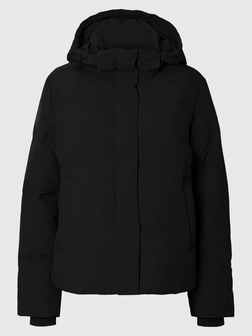 kort_pufferjakke_5.webp Overtøj>SELECTED KORT PUFFERJAKKE Black