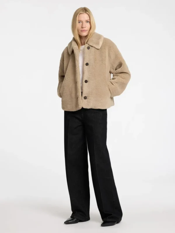 Overtøj>SELECTED KORT TEDDY-JAKKE Brown