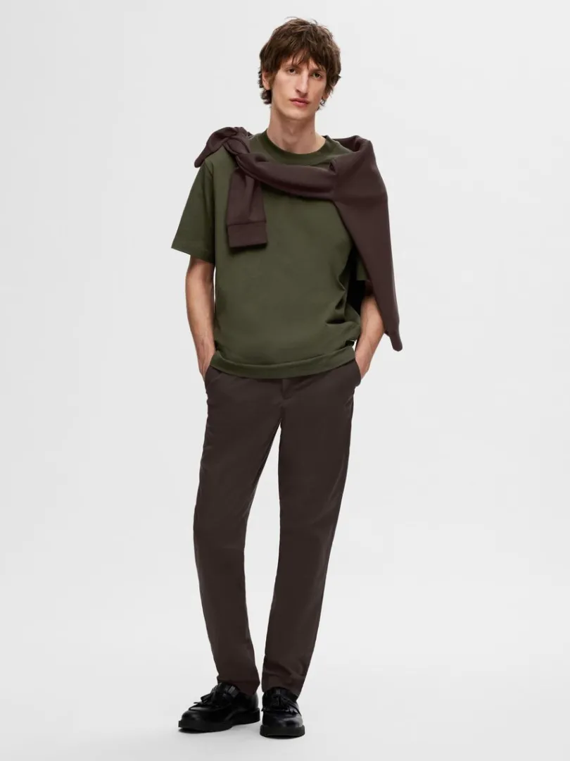 kortrmet_afslappet_fit_ts_1-7.webp T-shirts>SELECTED KORTÆRMET AFSLAPPET FIT T-SHIRT Green