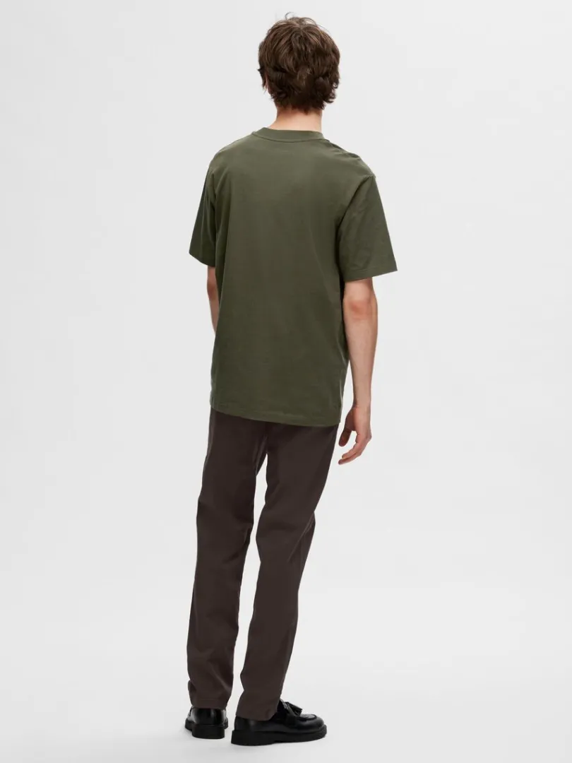 kortrmet_afslappet_fit_ts_4-7.webp T-shirts>SELECTED KORTÆRMET AFSLAPPET FIT T-SHIRT Green