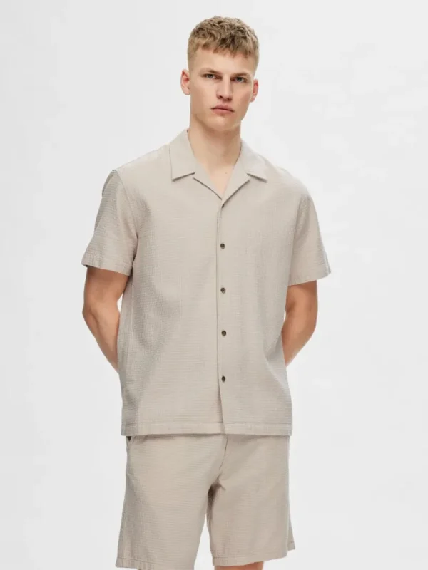 Skjorter>SELECTED KORTÆRMET BOMULD SKJORTE Beige