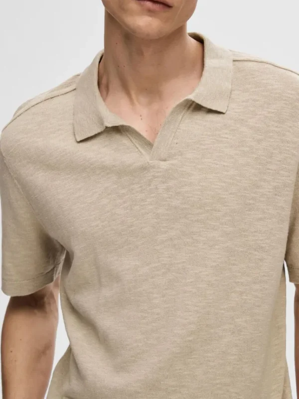 Poloer | Strik>SELECTED KORTÆRMET STRIKKET POLO Beige