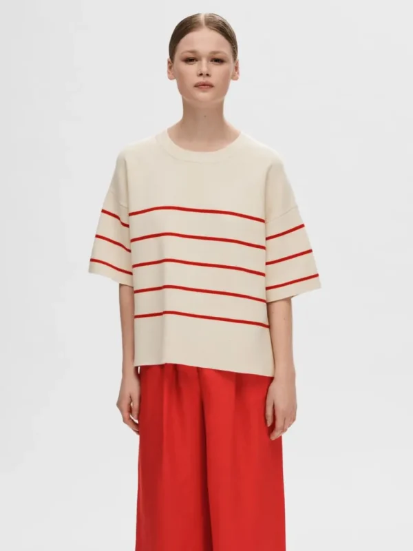 Strik>SELECTED KORTÆRMET STRIKKET TOP Beige