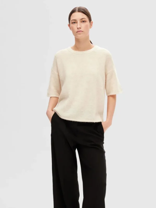 Strik>SELECTED KORTÆRMET STRIKKET TOP Beige