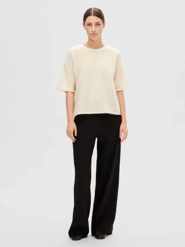 Strik>SELECTED KORTÆRMET STRIKKET TOP Beige