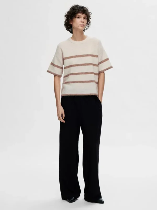 Strik>SELECTED KORTÆRMET STRIKKET TOP Beige