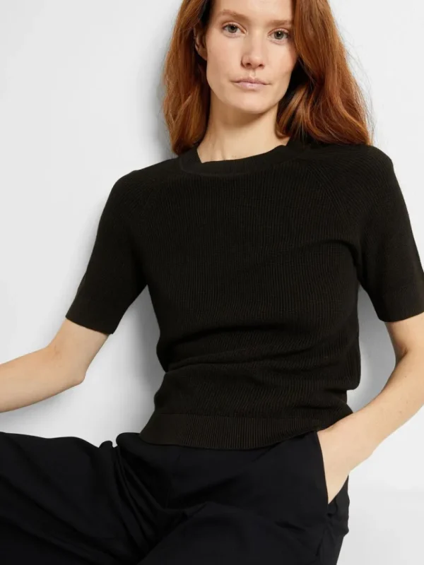 Strik>SELECTED KORTÆRMET STRIKKET TOP Black