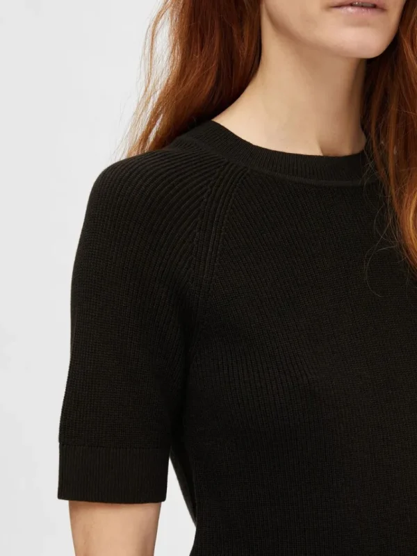 Strik>SELECTED KORTÆRMET STRIKKET TOP Black