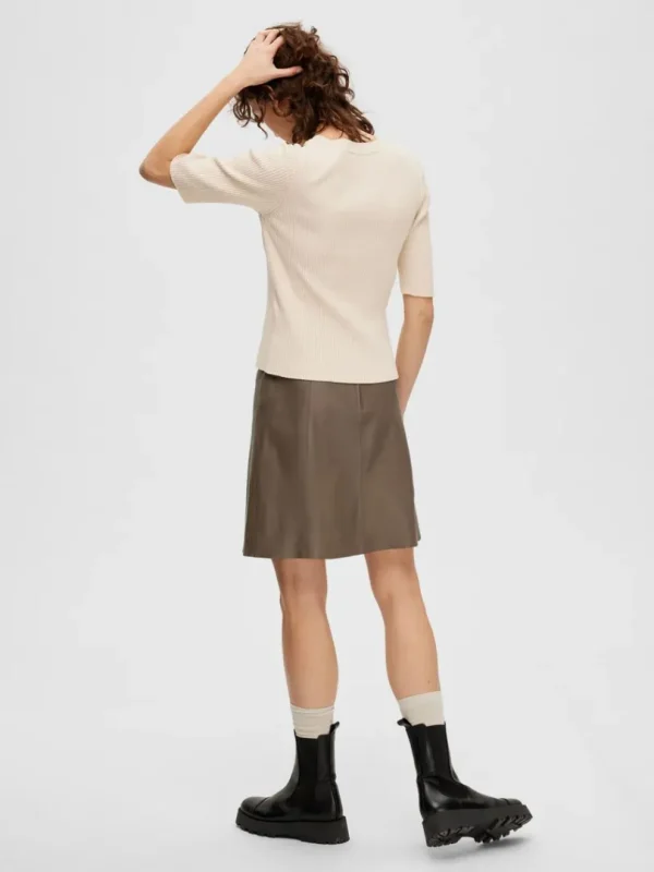 T-shirts | Toppe Og Bluser>SELECTED KORTÆRMET STRIKKET TOP Beige