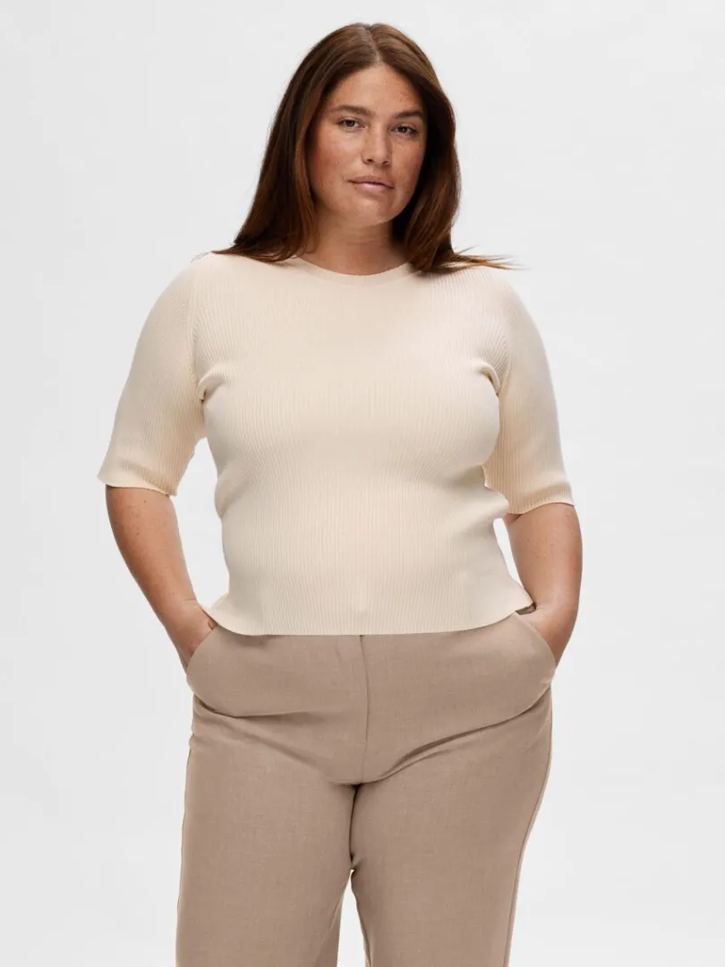 kortrmet_strikket_top_7-3.webp T-shirts | Toppe Og Bluser>SELECTED KORTÆRMET STRIKKET TOP Beige
