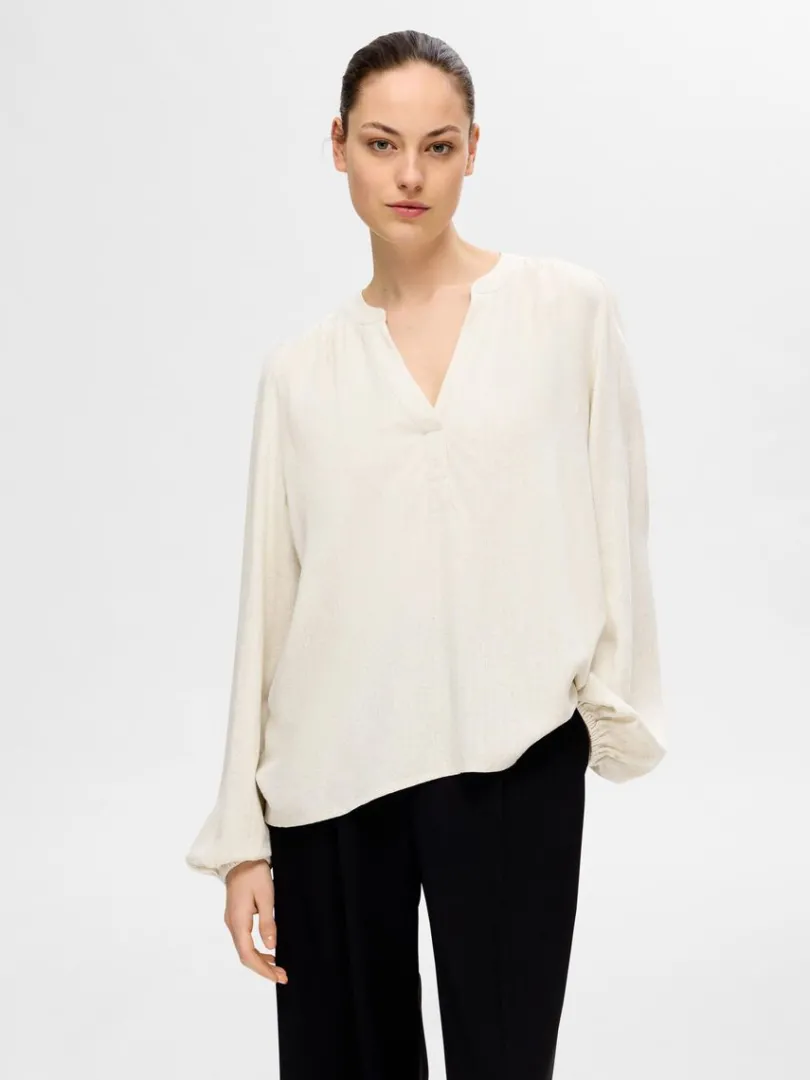 langrmet_bluse_0-6.webp Toppe Og Bluser>SELECTED LANGÆRMET BLUSE Beige