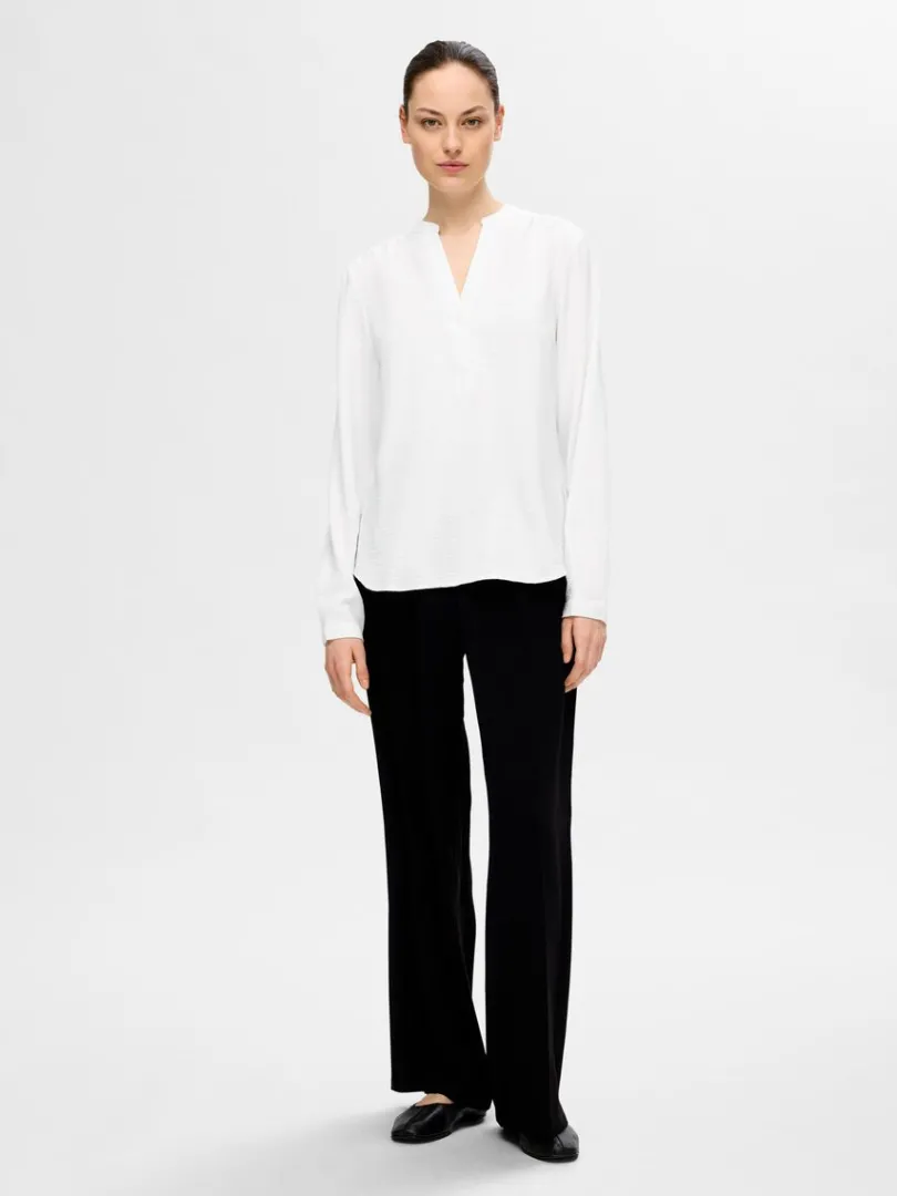 langrmet_bluse_1-4.webp Toppe Og Bluser>SELECTED LANGÆRMET BLUSE White