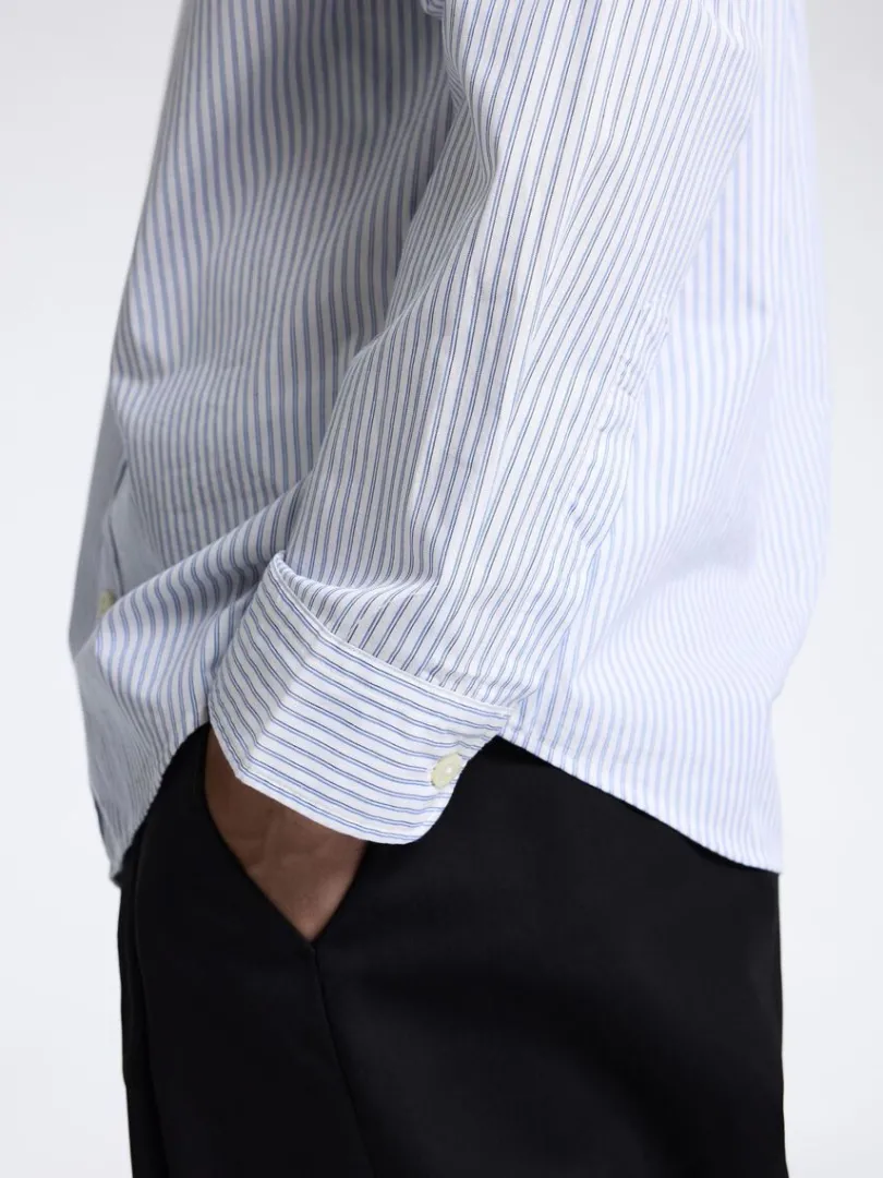 langrmet_buttondown_skjor_5.webp Skjorter>SELECTED LANGÆRMET BUTTON-DOWN SKJORTE Blue