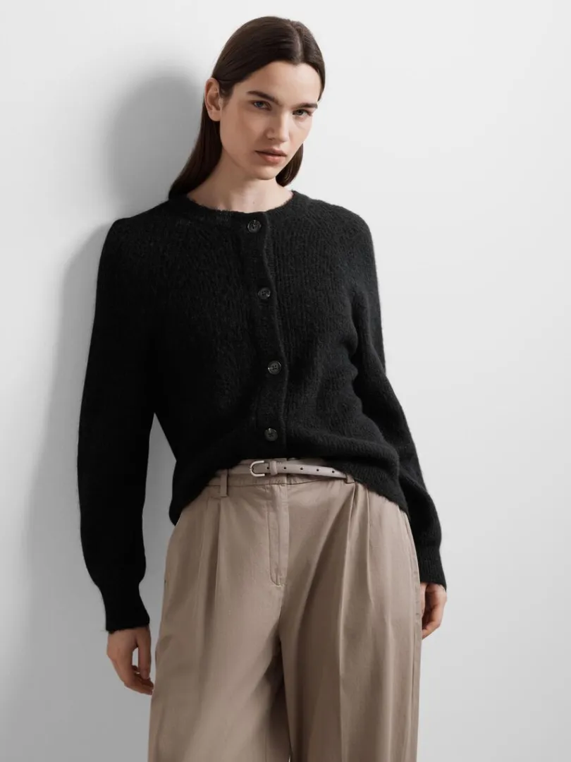 langrmet_cardigan_2-8.webp Strik>SELECTED LANGÆRMET CARDIGAN Black