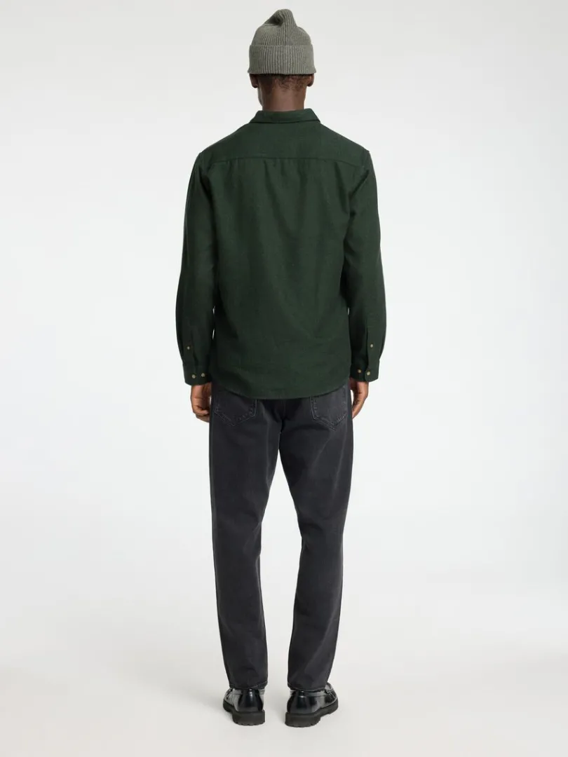langrmet_flannelskjorte_1.webp Skjorter>SELECTED LANGÆRMET FLANNEL-SKJORTE Green
