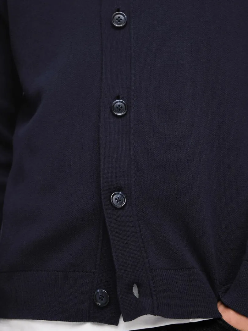 langrmet_polo_cardigan_3-1.webp Strik>SELECTED LANGÆRMET POLO CARDIGAN Blue