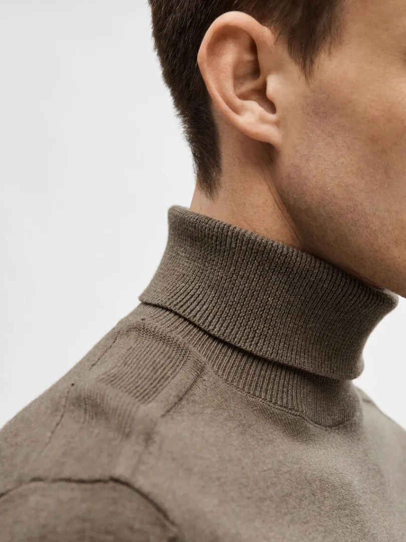 langrmet_rullekrave_pullo_3-3.webp Strik>SELECTED LANGÆRMET RULLEKRAVE PULLOVER Brown