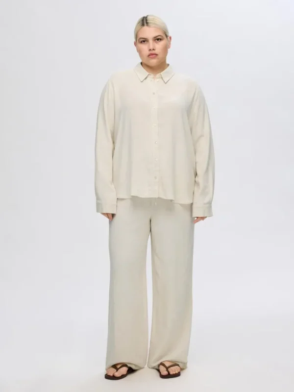 Skjorter>SELECTED LANGÆRMET SKJORTE Beige