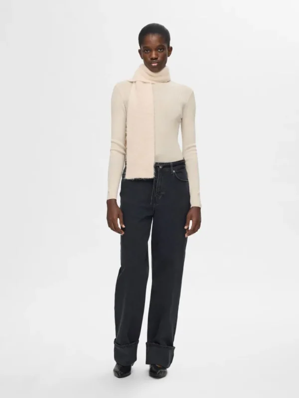 Strik>SELECTED LANGÆRMET STRIKKET TOP Beige