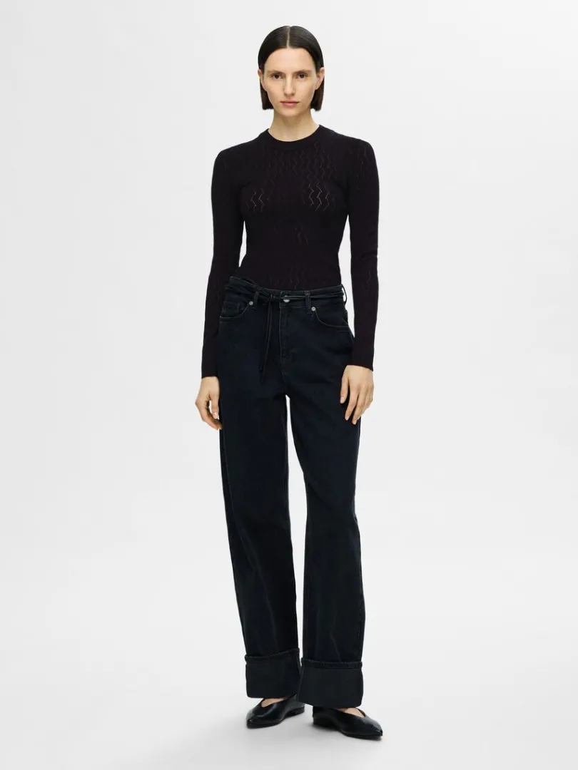 langrmet_strikket_top_1-4.webp Strik>SELECTED LANGÆRMET STRIKKET TOP Black