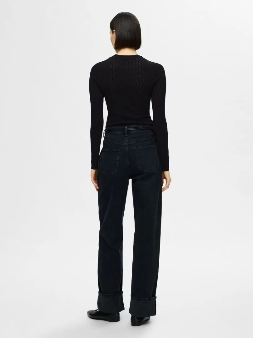 langrmet_strikket_top_4-4.webp Strik>SELECTED LANGÆRMET STRIKKET TOP Black