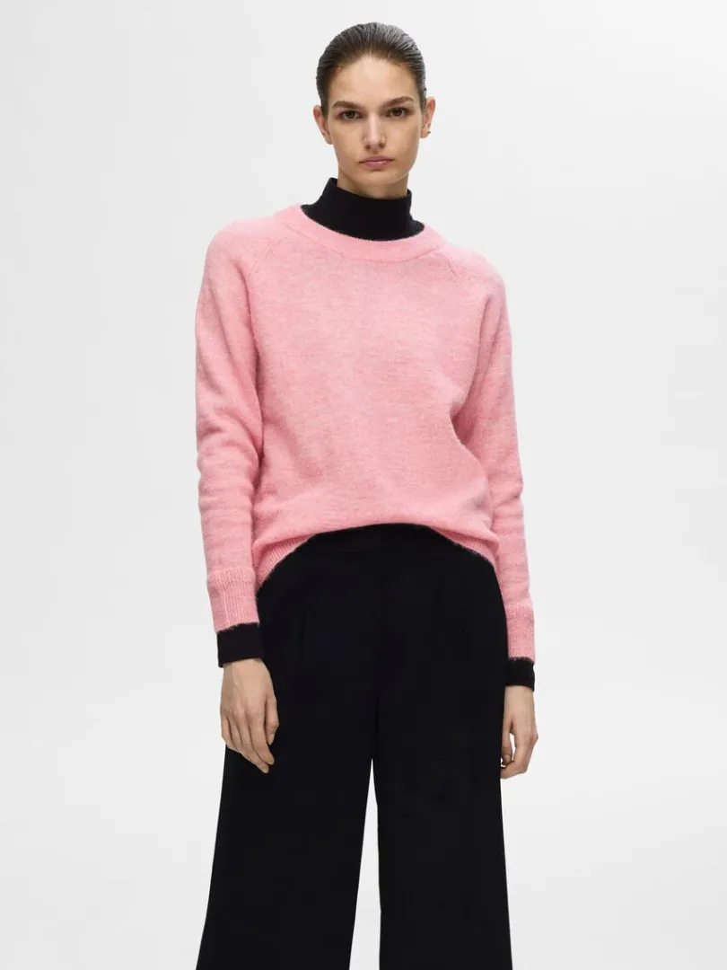 langrmet_striktrje_0-11.webp Strik>SELECTED LANGÆRMET STRIKTRØJE Pink