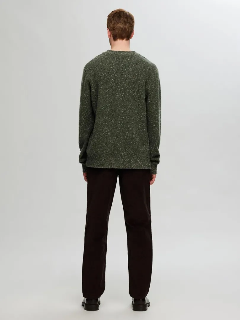 langrmet_sweater_med_rund_5-1.webp Strik>SELECTED LANGÆRMET SWEATER MED RUND HALS Green