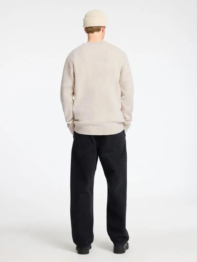 langrmet_sweater_med_rund_5.webp Strik>SELECTED LANGÆRMET SWEATER MED RUND HALS Beige