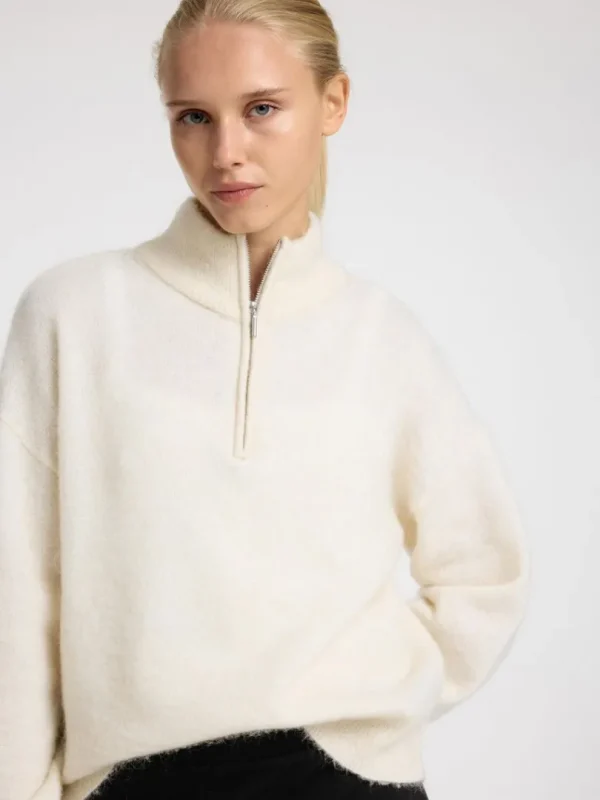 Strik>SELECTED LANGÆRMET TRØJE MED HALV LYNLÅS White