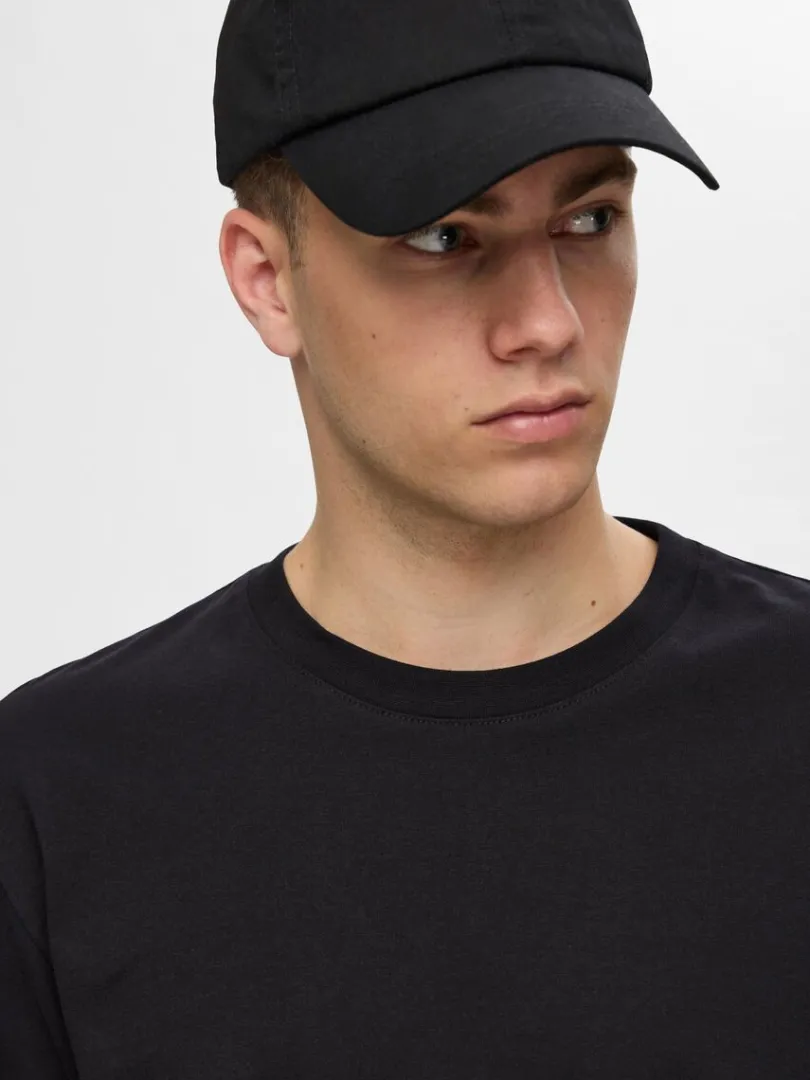 langrmet_tshirt_3-4.webp T-shirts>SELECTED LANGÆRMET T-SHIRT Black