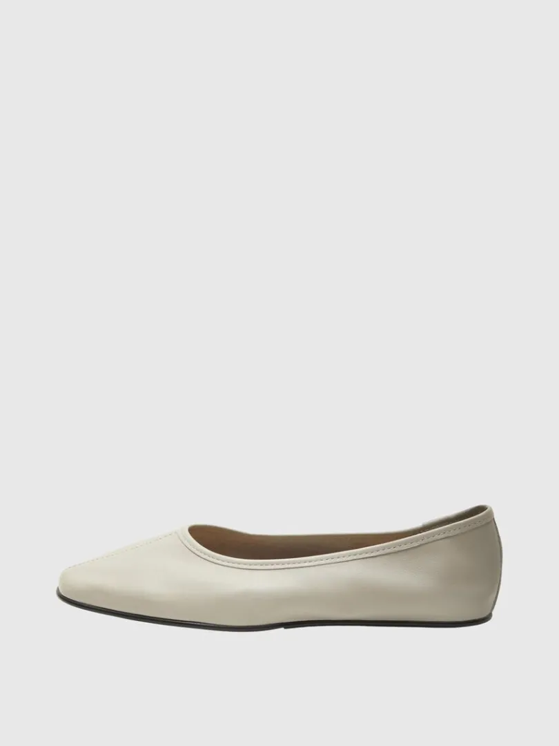 lder_ballerinaer_0.webp Sko>SELECTED LÆDER BALLERINAER Beige