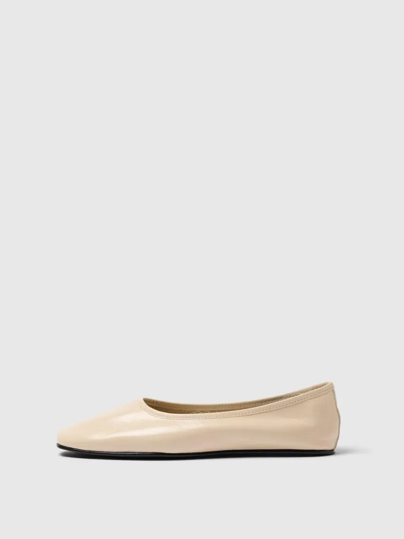 lder_ballerinaer_4.webp Sko>SELECTED LÆDER BALLERINAER Beige