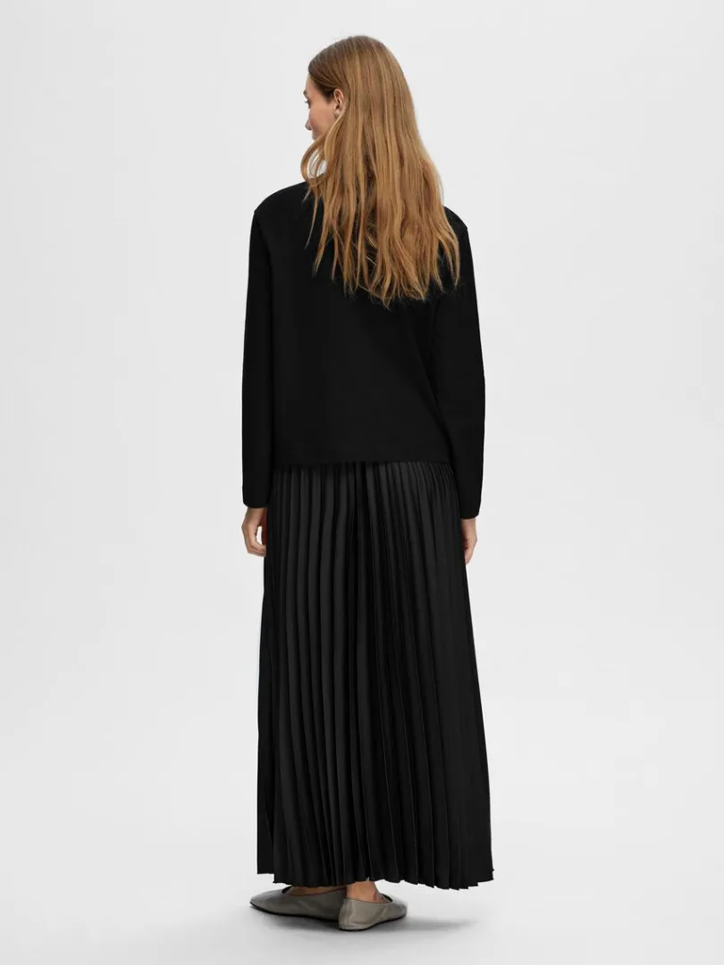 longsleeved_boxy_tshirt_4-3.webp T-shirts>SELECTED LONG-SLEEVED BOXY T-SHIRT Black