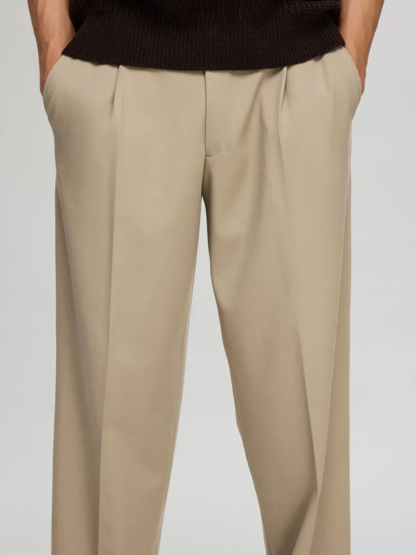 loose_fit_bukser_5.webp Bukser>SELECTED 220 LOOSE FIT BUKSER Beige
