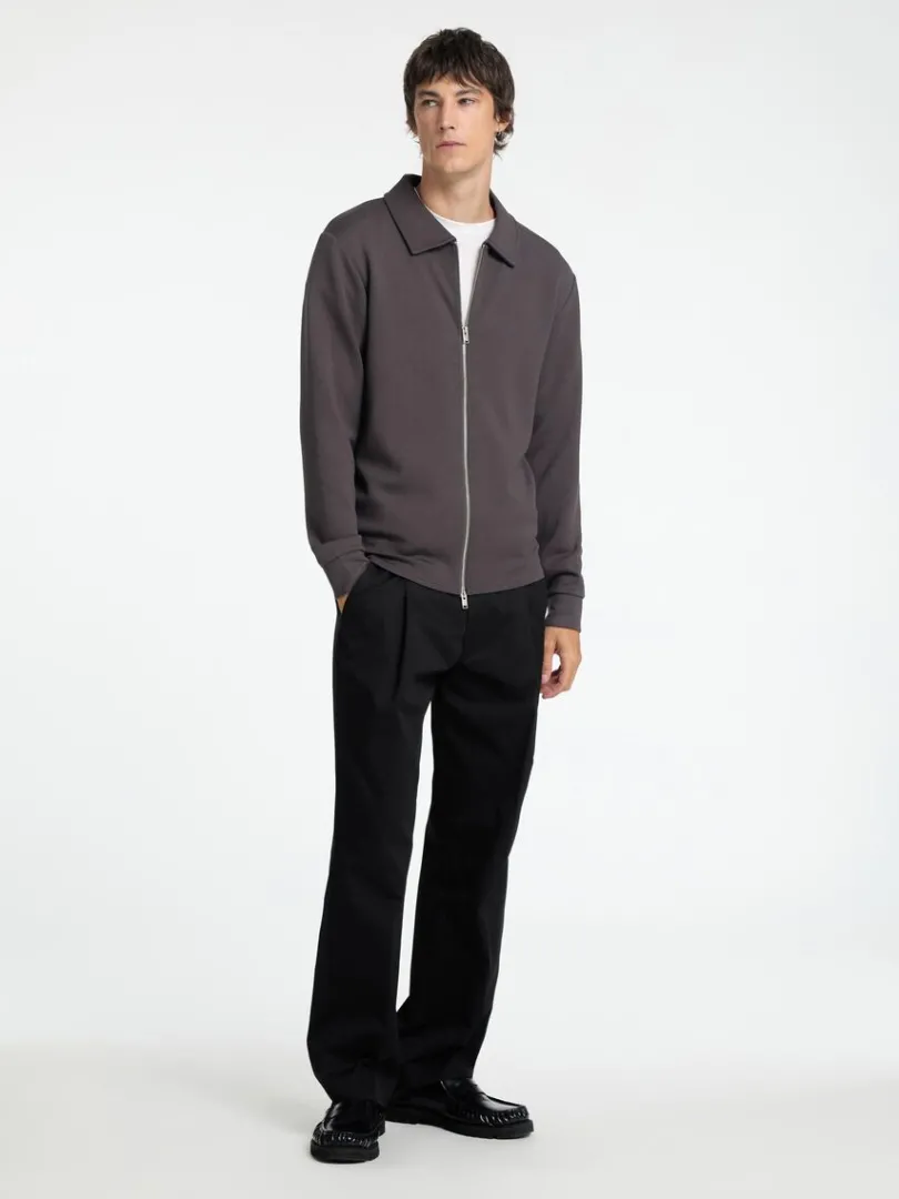 lynls_cardigan_1.webp Strik>SELECTED LYNLÅS CARDIGAN Grey