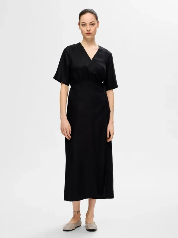 Kjoler>SELECTED MAXI SLÅ OM KJOLE Black
