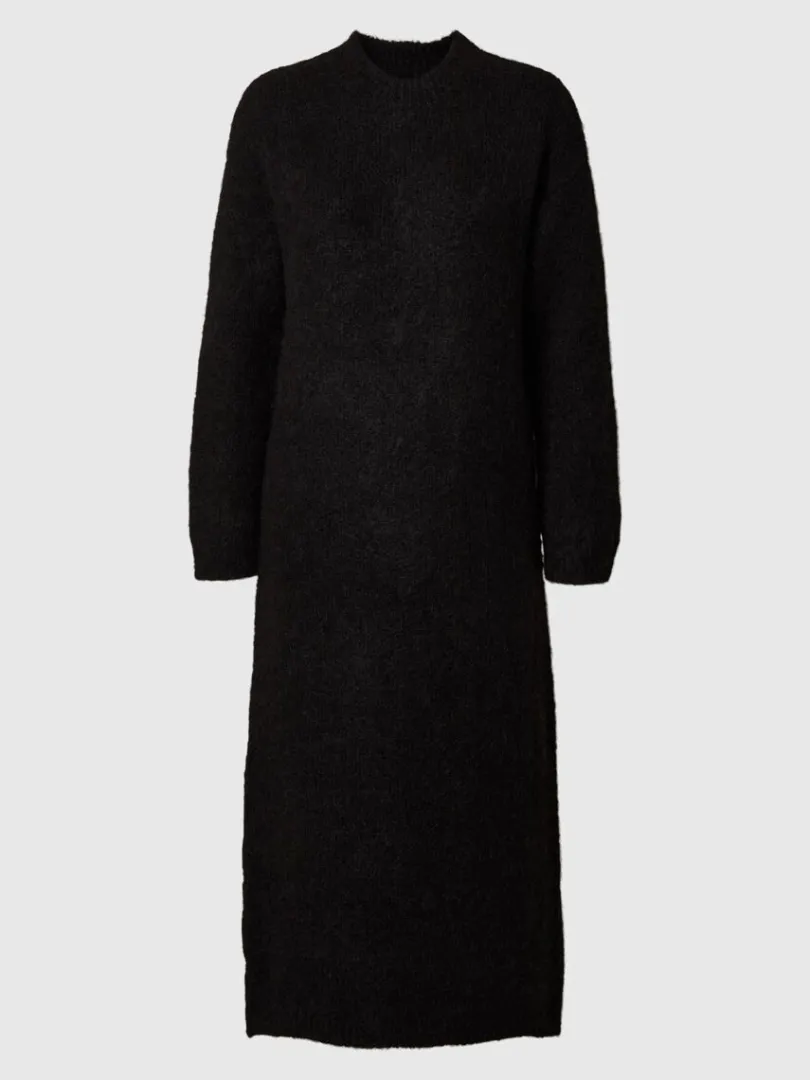 maxi_strikket_kjole_0.webp Kjoler | Strik>SELECTED MAXI STRIKKET KJOLE Black