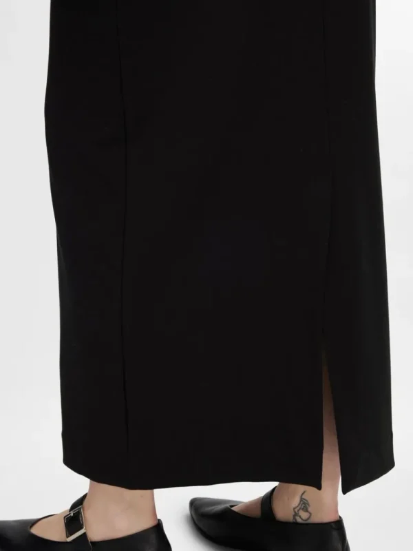Nederdele>SELECTED MELLEMHØJ TALJE MAXINEDERDEL Black