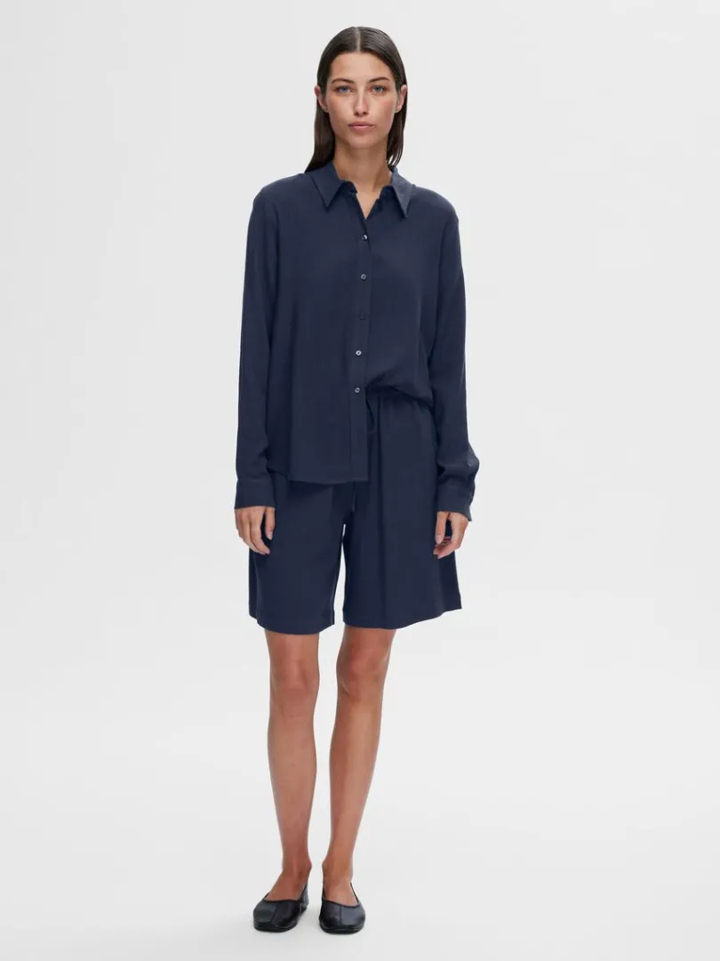 mellemhj_talje_shorts_2-1.webp Shorts>SELECTED MELLEMHØJ TALJE SHORTS Blue