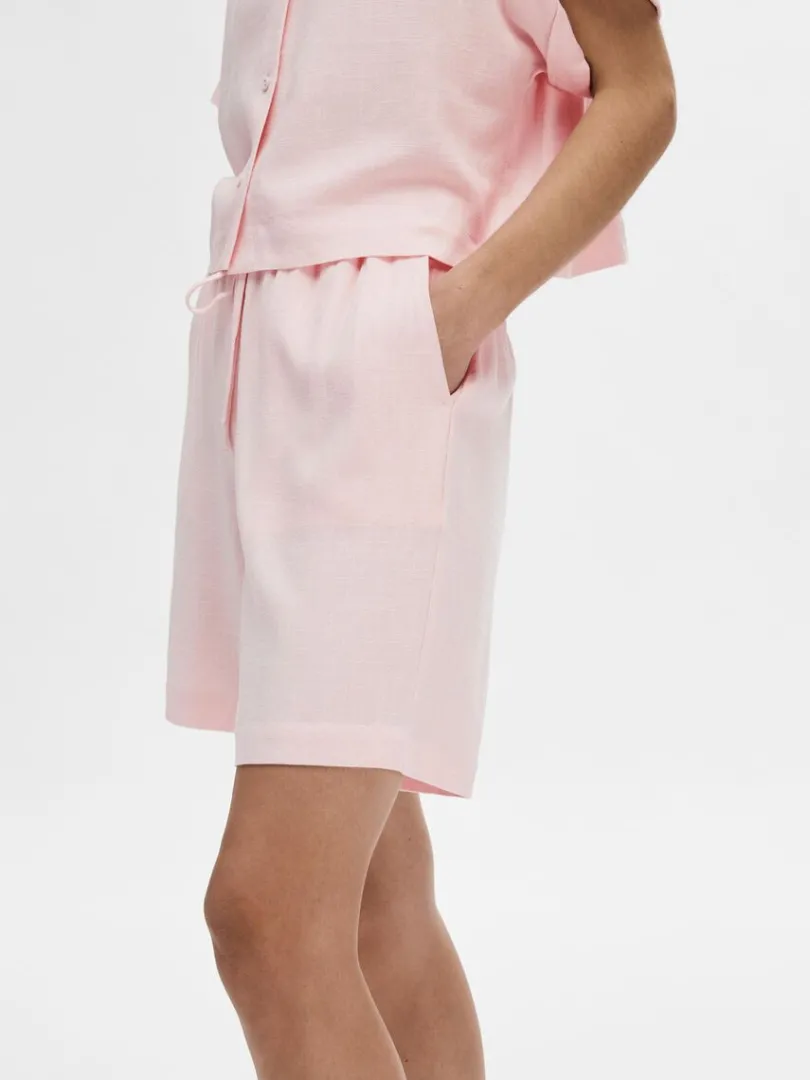 mellemhj_talje_shorts_4-4.webp Shorts>SELECTED MELLEMHØJ TALJE SHORTS Pink