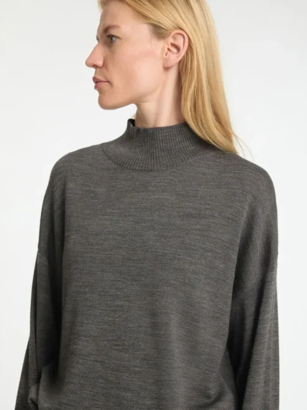 Strik>SELECTED 100% MERINOULD HØJHALSET TRØJE Grey