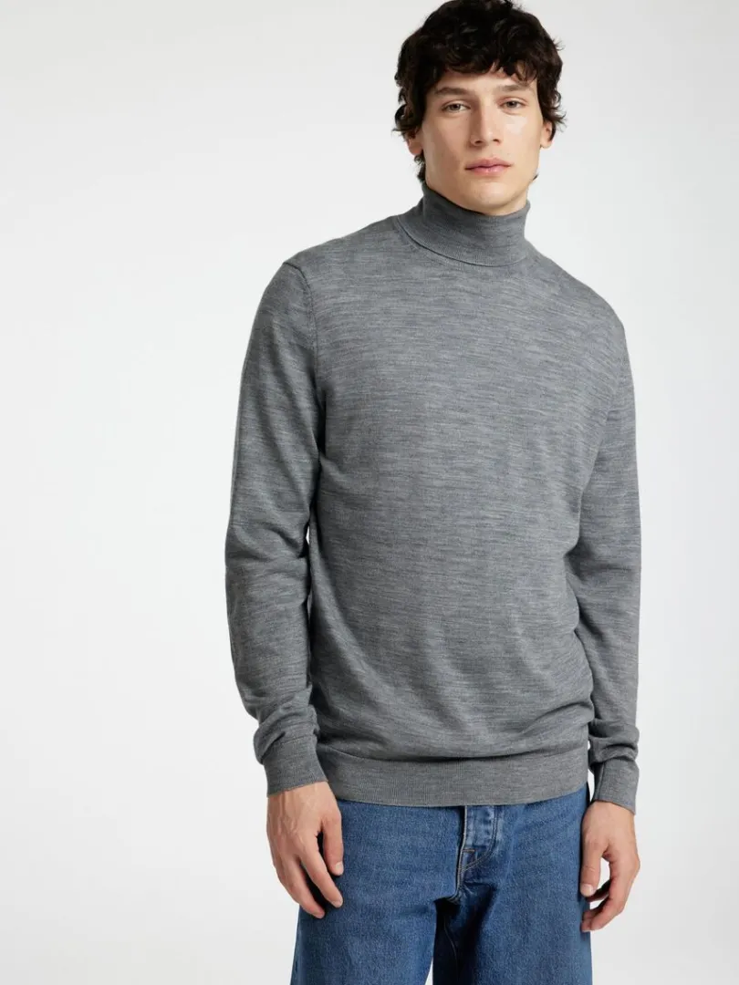 merinould_rullekrave_2-4.webp Strik>SELECTED 100% MERINOULD RULLEKRAVE Grey