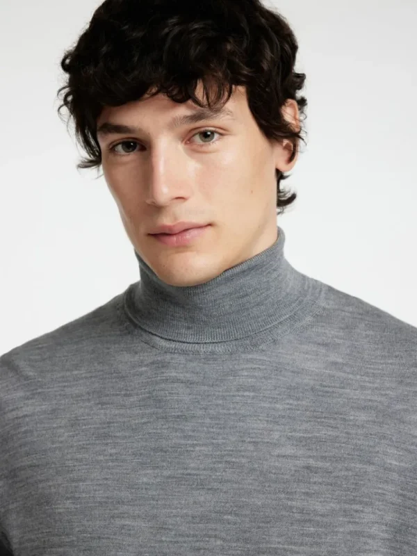 Strik>SELECTED 100% MERINOULD RULLEKRAVE Grey