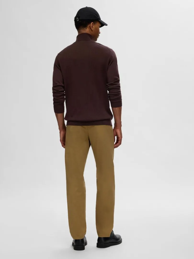 merinould_rullekrave_5-1.webp Strik>SELECTED 100% MERINOULD RULLEKRAVE Brown