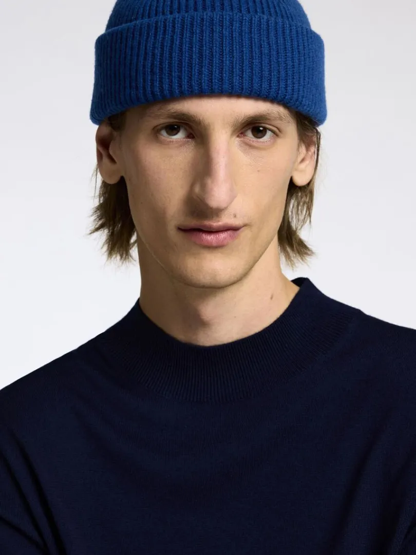 merinould_sweater_med_hj_3-1.webp Strik>SELECTED 100% MERINOULD SWEATER MED HØJ HALS Blue
